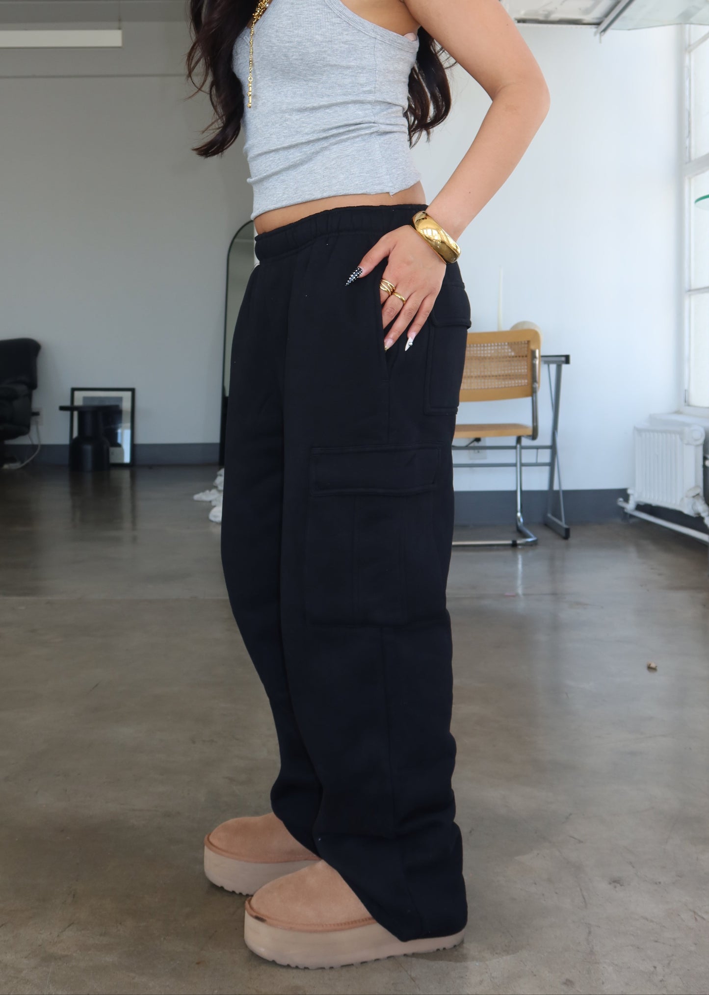 "Cargo Sweatpants that Sweatpant" in Black
