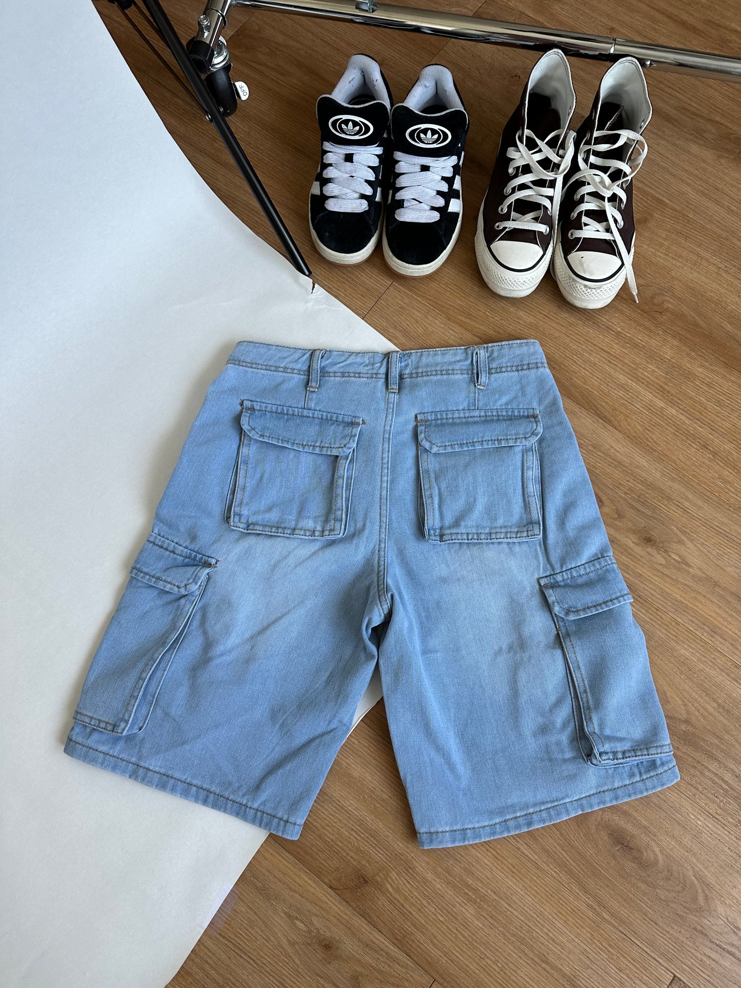 Low Rise Light Wash Denim Jorts